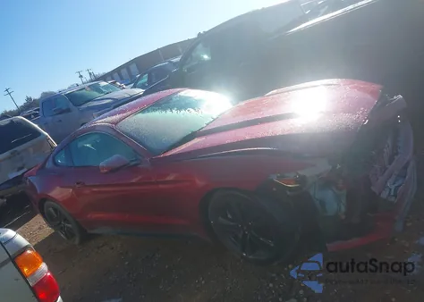 2015 Ford Mustang Ecoboost z USA, uszkodzony, nr VIN 1FA6P8TH8F5300893